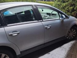 Silber Gebraucht 2005 Citroën C4 Kleinwagen | 700 €