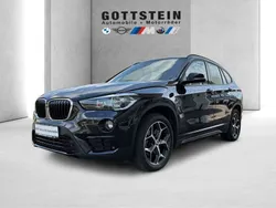 Black sapphire Gebraucht 2016 BMW X1 Sport Line SUV | 24.900 € (Teuer)