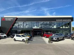 Blau Neu 2024 Mitsubishi Eclipse Cross Select SUV | 29.880 €