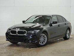 Schwarz Gebraucht 2024 BMW 318 Comfort Edition Limousine | 31.890 € (Superpreis)