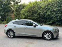 Silber Gebraucht 2013 Mazda 3 Center-Line Limousine | 9.200 € (Fairer Preis)