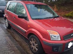 Rot Gebraucht 2007 Ford Fusion Kleinwagen | 2.200 €