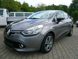 Grau Gebraucht 2015 Renault Clio IV Expression Kleinwagen | 9.490 € (Etwas zu teuer)