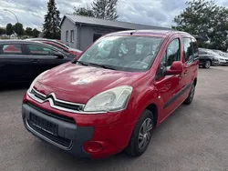 Rot Gebraucht 2014 Citroën Berlingo Tendance Van / Kleinbus | 4.500 € (Fairer Preis)