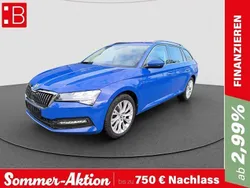 Blau Gebraucht 2023 Skoda Superb Ambition Kombi | 27.190 € (Guter Preis)