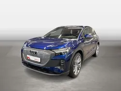 Navarrablau metallic Gebraucht 2024 Audi Q4 e-tron Ambiente SUV | 42.702 € (Guter Preis)