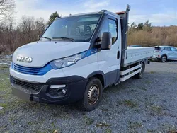 Weiss Gebraucht 2018 Iveco Daily | 18.049 € (Teuer)