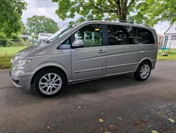 Silber Gebraucht 2011 Mercedes Viano Van / Kleinbus | 14.500 € (Fairer Preis)