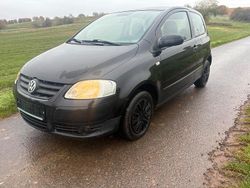Schwarz Gebraucht 2006 VW Fox Kleinwagen | 1.699 € (Fairer Preis)
