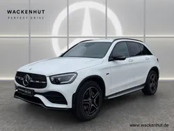 Weiss Gebraucht 2020 Mercedes GLC300e AMG SUV | 41.490 € (Teuer)