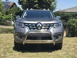 Grau Gebraucht 2021 Renault Alaskan Intens Abholung | 35.600 € (Etwas zu teuer)