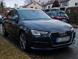 Grau Gebraucht 2018 Audi A4 Limousine | 15.999 € (Fairer Preis)