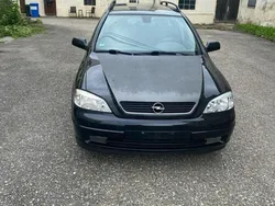 Schwarz Gebraucht 2003 Opel Astra Kombi | 1.899 € (Fairer Preis)
