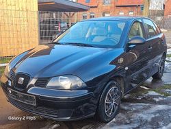 Schwarz Gebraucht 2004 Seat Ibiza Sport Limousine | 1.650 € (Etwas zu teuer)