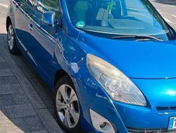 Blau Gebraucht 2010 Renault Grand Scénic III Dynamique Van / Kleinbus | 3.100 € (Guter Preis)