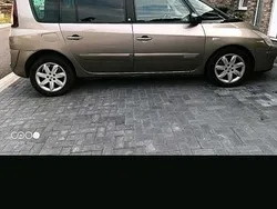 Gold Gebraucht 2010 Renault Espace Van / Kleinbus | 3.750 €