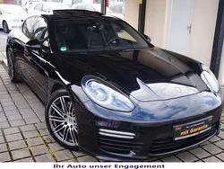 Tiefschwarzmetallic Gebraucht 2016 Porsche Panamera Turbo Sport Limousine | 43.700 €