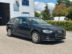 Phantomschwarz perleffekt Gebraucht 2012 Audi A4 Attraction Kombi | 8.450 € (Fairer Preis)
