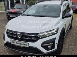 Weiß Gebraucht 2022 Dacia Jogger Extreme Van / Kleinbus | 15.900 € (Fairer Preis)