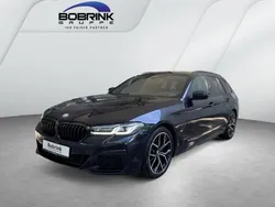 Schwarz Gebraucht 2023 BMW 520 M Sport Kombi | 38.900 € (Guter Preis)