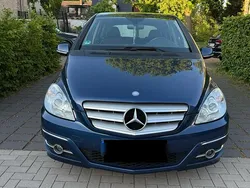 Blau Gebraucht 2008 Mercedes B200 Van / Kleinbus | 4.650 € (Fairer Preis)