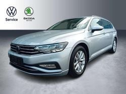 Silber Gebraucht 2023 VW Passat Business Kombi | 26.970 € (Guter Preis)