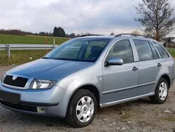 Blau Gebraucht 2003 Skoda Fabia Kombi | 450 € (Guter Preis)