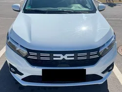 Weiß Gebraucht 2023 Dacia Sandero Expression Kleinwagen | 14.300 € (Guter Preis)