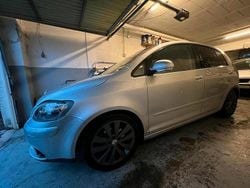 Silber Gebraucht 2025 VW Golf VIII Limousine | 6.400 €