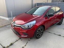 Rot Gebraucht 2018 Renault Clio IV LIMITED Limousine | 7.990 € (Guter Preis)