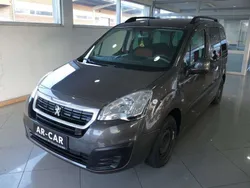 Grau Gebraucht 2015 Peugeot Partner Tepee Active Van / Kleinbus | 6.990 € (Guter Preis)
