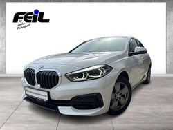 Weiß Gebraucht 2022 BMW 118 Advantage Kleinwagen | 20.810 € (Fairer Preis)