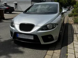 Grau Gebraucht 2007 Seat Leon Limousine | 3.999 €