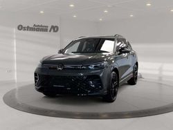 Cipressino grün metallic Neu 2025 VW Tiguan Sport SUV | 56.480 €