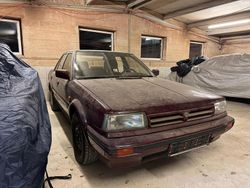 Rot Gebraucht 1992 Nissan Bluebird Limousine | 3.999 €