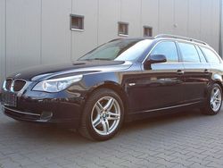 Blau Gebraucht 2009 BMW 525 Advantage Kombi | 9.790 €