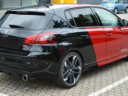 Rot Gebraucht 2018 Peugeot 308 GTi Limousine | 18.900 € (Teuer)