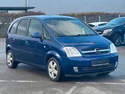 Blau Gebraucht 2003 Opel Meriva Van / Kleinbus | 2.200 € (Fairer Preis)