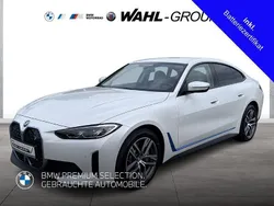 Weiß Gebraucht 2022 BMW i4 Sport Line Limousine | 39.590 € (Guter Preis)