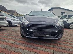 Schwarz Gebraucht 2015 Ford Fiesta Titanium Kleinwagen | 7.700 € (Fairer Preis)