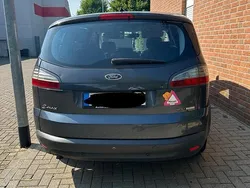 Blau Gebraucht 2009 Ford S-MAX S Van / Kleinbus | 5.333 €