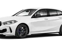 Weiß Gebraucht 2024 BMW M135 Comfort Edition Kleinwagen | 42.029 € (Fairer Preis)