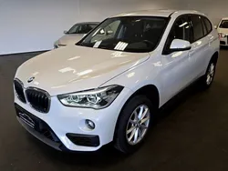 Mineralweiss metallic Gebraucht 2018 BMW X1 Advantage SUV | 21.900 € (Etwas zu teuer)