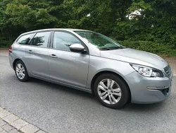 Grau Gebraucht 2016 Peugeot 308 Kombi | 7.500 € (Fairer Preis)