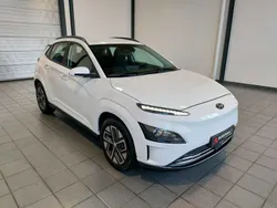 Weiß Gebraucht 2022 Hyundai Kona Select SUV | 16.870 € (Superpreis)