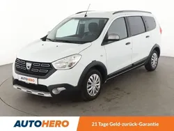 Weiß Gebraucht 2019 Dacia Lodgy Stepway Van / Kleinbus | 15.990 € (Teuer)