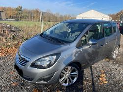 Silber Gebraucht 2010 Opel Meriva Van / Kleinbus | 2.600 € (Fairer Preis)