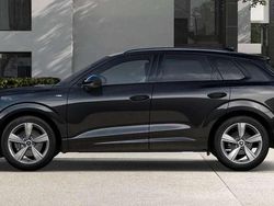 Mythosschwarz metallic Neu 2025 Audi Q3 S-Line SUV | 51.161 € (Fairer Preis)