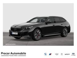 Schwarz Neu 2025 BMW 550e M Sport Kombi | 96.700 € (Teuer)
