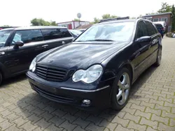 Schwarz Gebraucht 2005 Mercedes C200 AMG Kombi | 3.999 € (Fairer Preis)